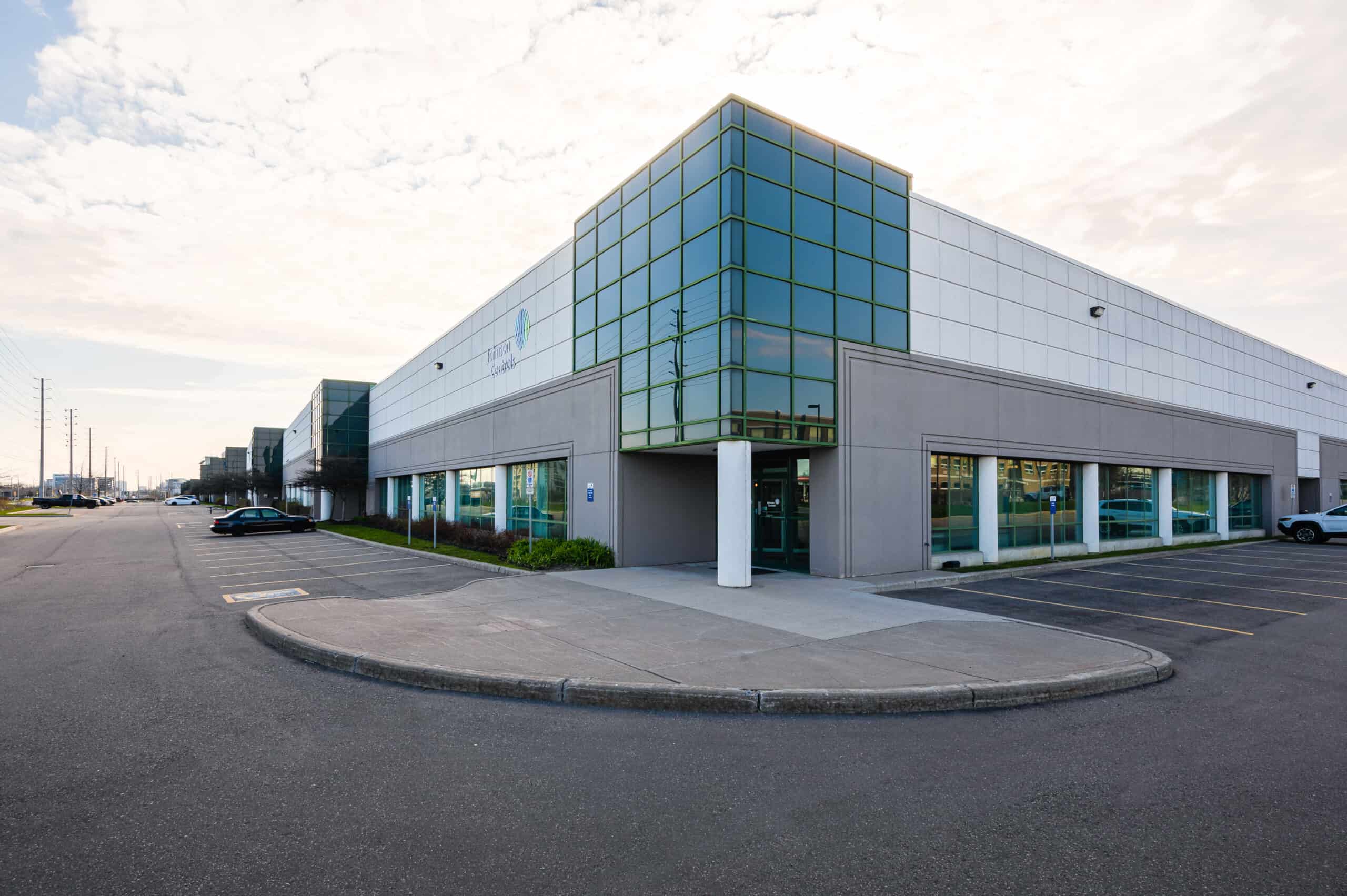 2400 Skymark Avenue Pure Industrial 2400 Skymark Avenue Pure Industrial